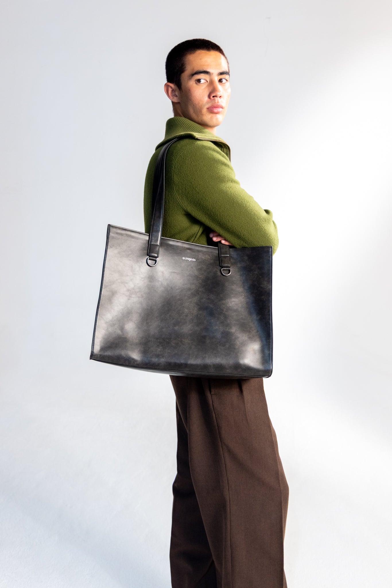 The Pagoda Bag - Black